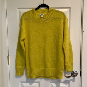 Bar lll Sweater